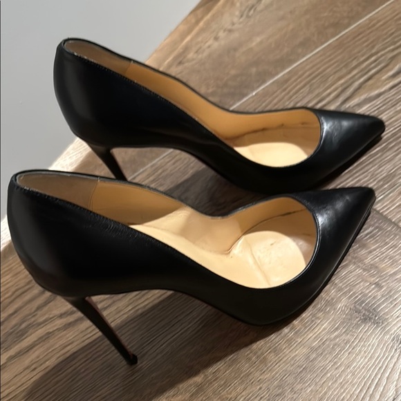 Christian Louboutin in size 39.5. I think these are the pigalles. - Picture 2 of 4